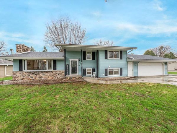 833 BUTTE STREET, Neenah, WI 54956