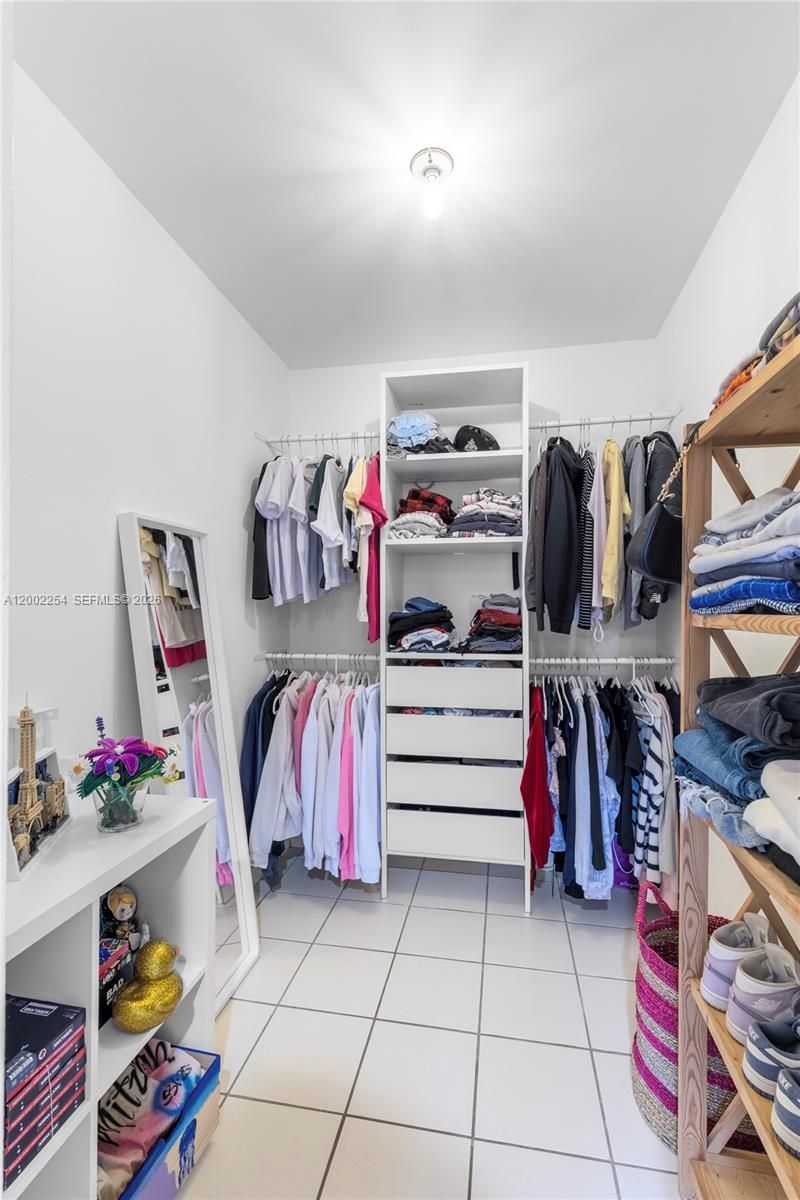 16175 Golf Club Rd, Unit 212, Weston, FL 33326 Photo