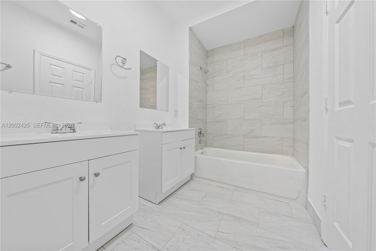 27460 SW 138th Path, Unit 27460, Homestead, FL 33032 Photo