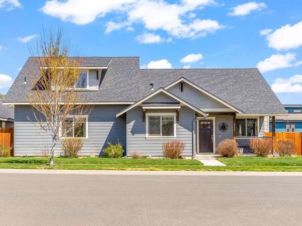 1002 NE Discovery Loop, Prineville, OR 97754
