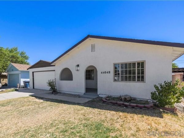 44048 Elm Ave, Lancaster, CA 93534