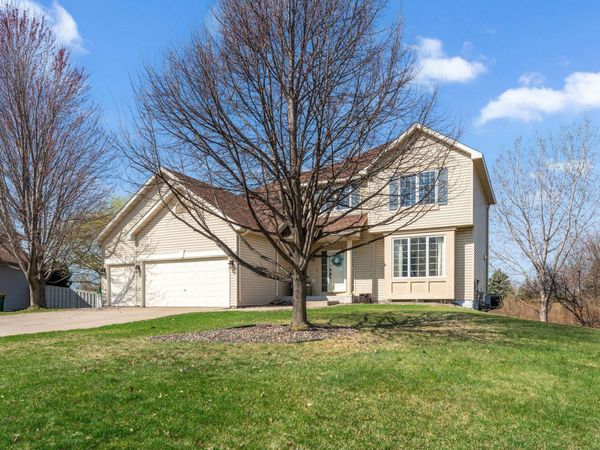 3941 94th Avenue N, Brooklyn Park, MN 55443