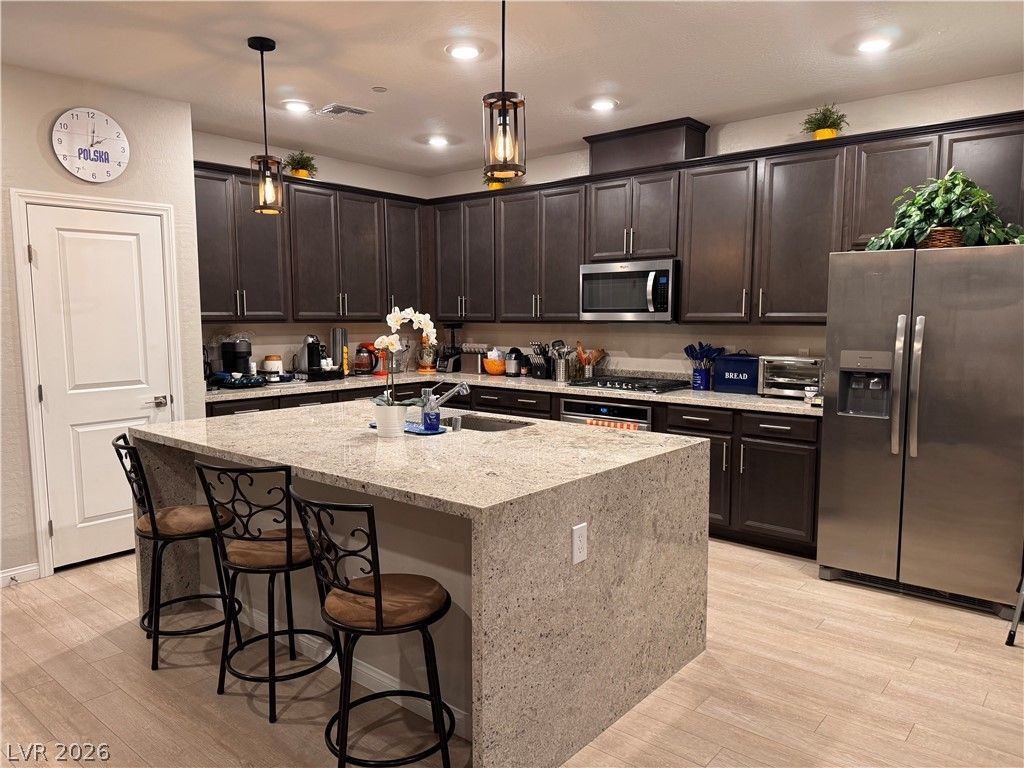 507 Fairview Hills Street, Las Vegas, NV 89138