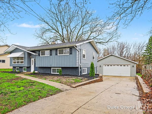 3042 Perry Avenue SW, Wyoming, MI 49519