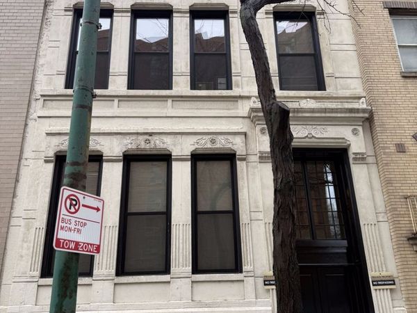 1160 N LaSalle Street, Chicago, IL 60610