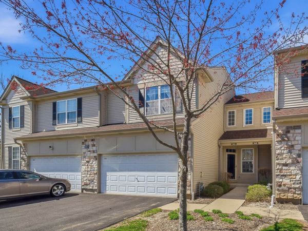 541 Shakespeare Drive , Grayslake, IL 60030