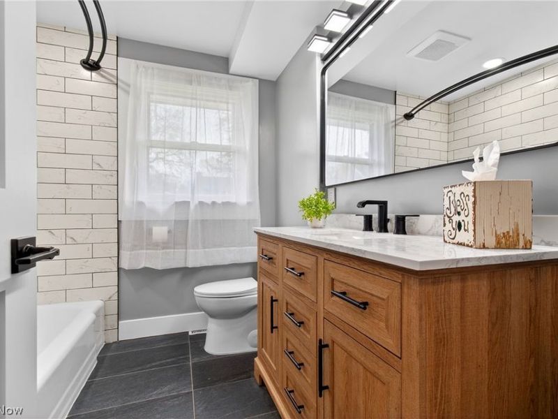 2703 Joseph Place NW, Canton, OH 44708 Photo 12