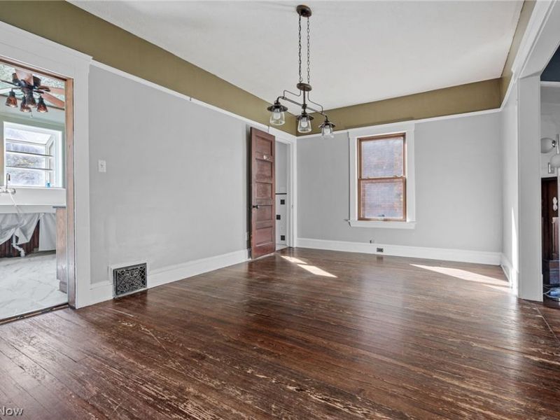 4209 Woodbine Avenue , Cleveland, OH 44113 Photo 10