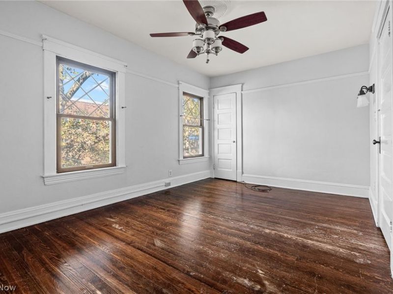 4209 Woodbine Avenue, Cleveland, OH 44113 Photo 15