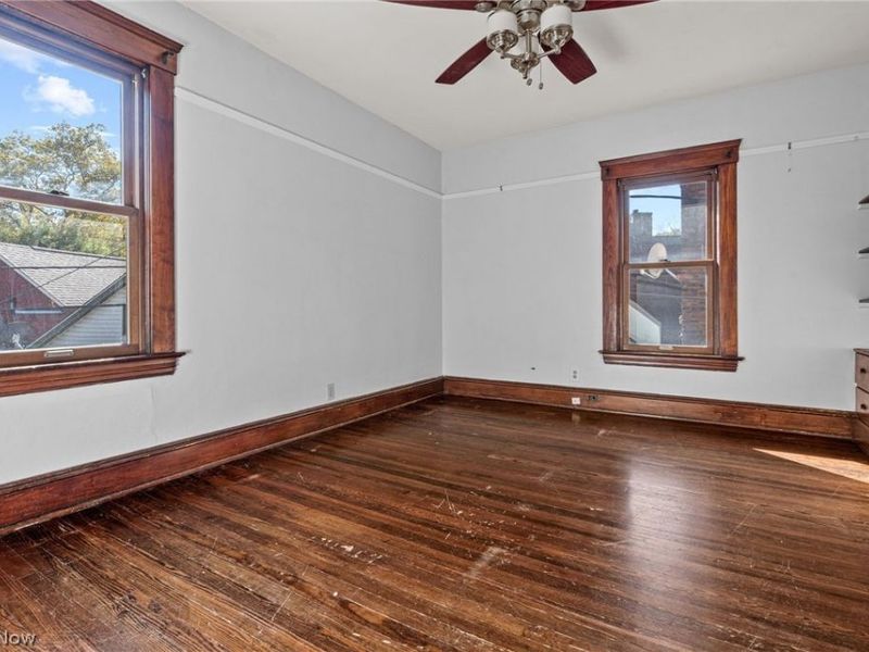 4209 Woodbine Avenue, Cleveland, OH 44113 Photo 17