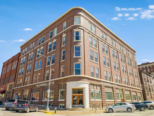 206 N 4th Street, Unit 506, Burlington, IA 52601