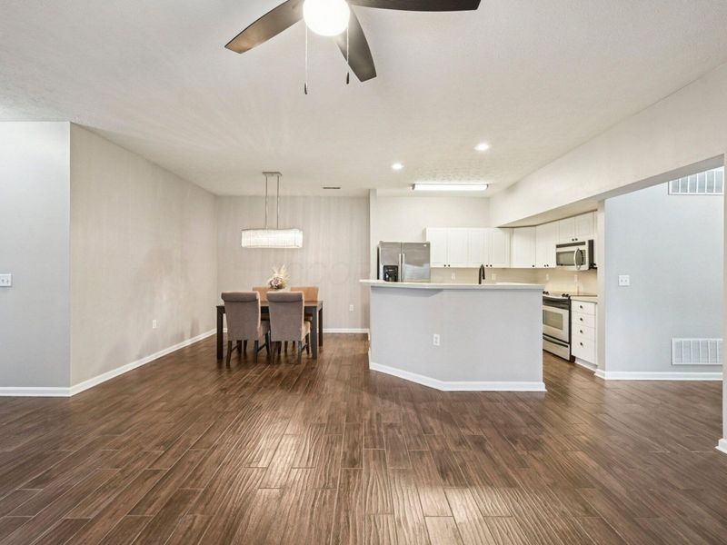 1765 Fortstone Lane, Columbus, OH 43228 Photo 12