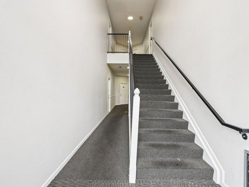 1765 Fortstone Lane, Columbus, OH 43228 Photo 3