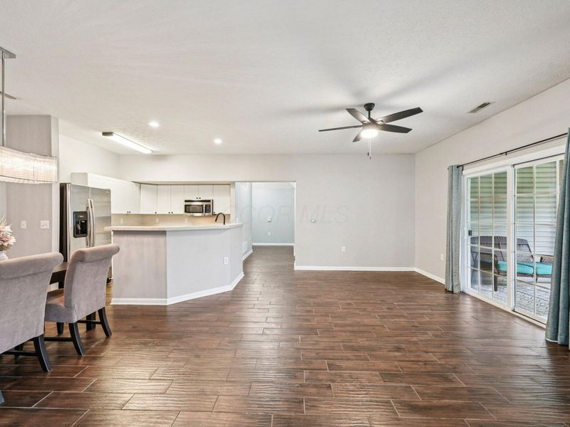 1765 Fortstone Lane, Columbus, OH 43228 Photo 7