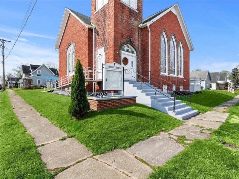 205 W Center Street, West Mansfield, OH 43358 Photo 4