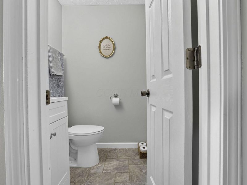 112 Saddle Tree Court, Delaware, OH 43015 Photo 5