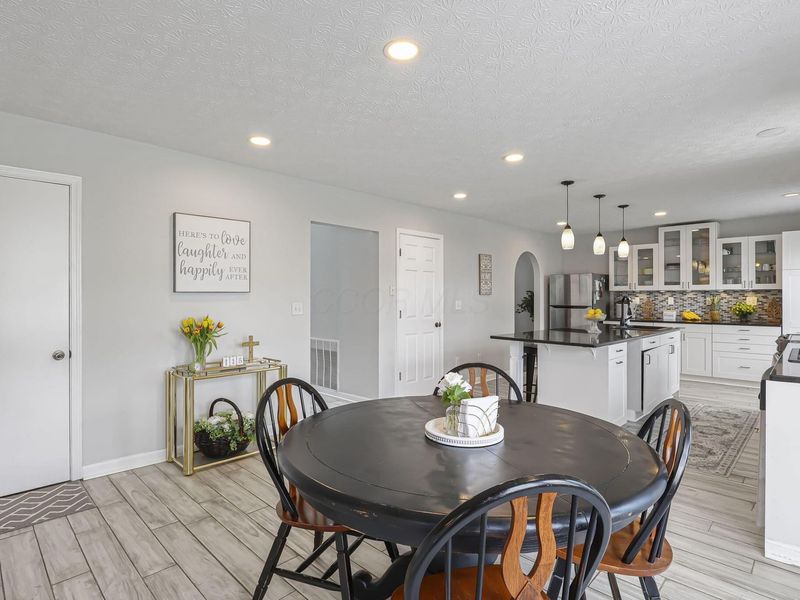 112 Saddle Tree Court, Delaware, OH 43015 Photo 7