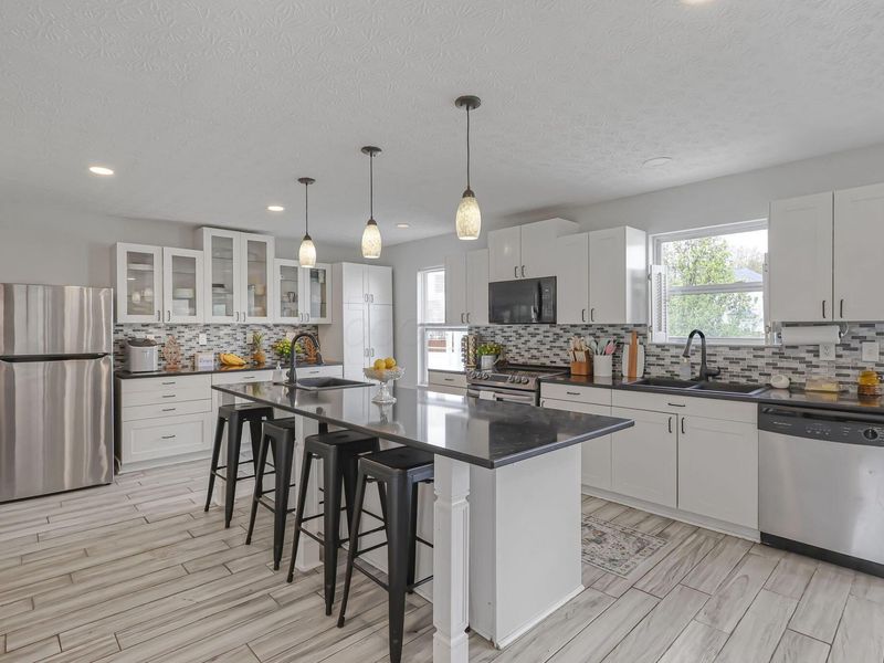 112 Saddle Tree Court, Delaware, OH 43015 Photo 9