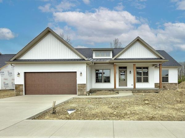 556 Cannondale Avenue , Johnstown, OH 43031