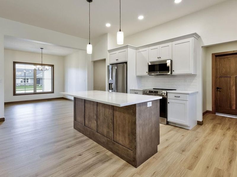 556 Cannondale Avenue, Johnstown, OH 43031 Photo 4