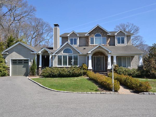 85 Virginia Avenue, Ronkonkoma, NY 11779