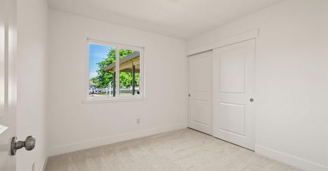 3512 Gemini Way, Sacramento, CA 95827 Photo