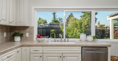 2681 Latham Dr, Sacramento, CA 95864 Photo