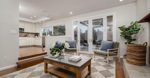 2681 Latham Dr, Sacramento, CA 95864 Photo