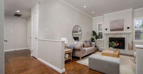 2681 Latham Dr, Sacramento, CA 95864 Photo