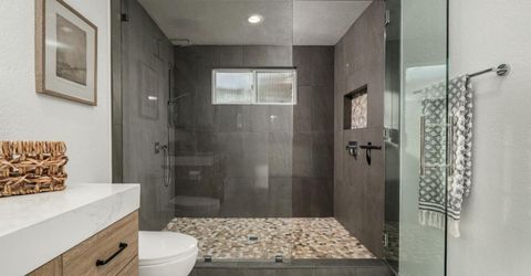 2681 Latham Dr, Sacramento, CA 95864 Photo