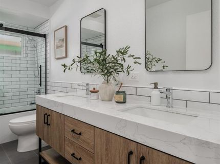 2681 Latham Dr, Sacramento, CA 95864 Photo