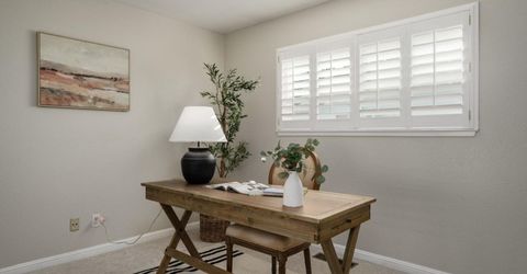 2681 Latham Dr, Sacramento, CA 95864 Photo