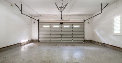 2681 Latham Dr, Sacramento, CA 95864 Photo