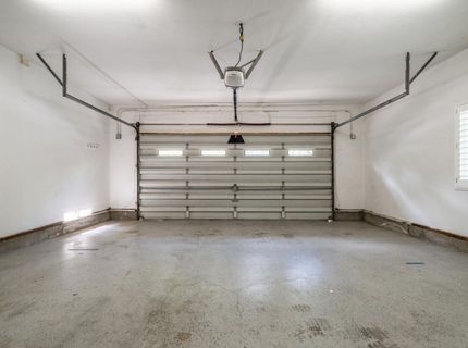 2681 Latham Dr, Sacramento, CA 95864 Photo