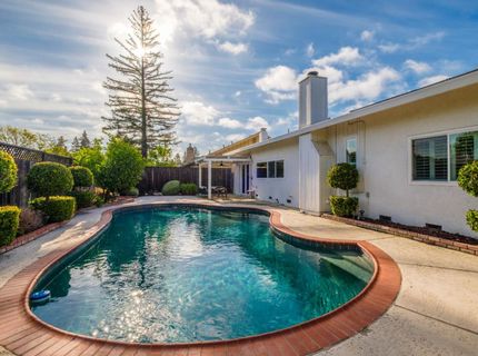 2681 Latham Dr, Sacramento, CA 95864 Photo