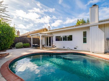 2681 Latham Dr, Sacramento, CA 95864 Photo