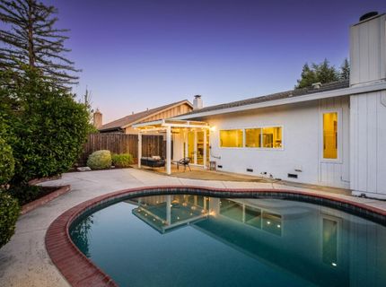 2681 Latham Dr, Sacramento, CA 95864 Photo