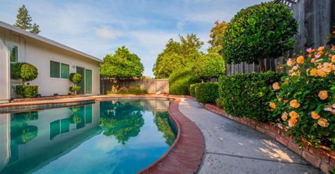 2681 Latham Dr, Sacramento, CA 95864 Photo