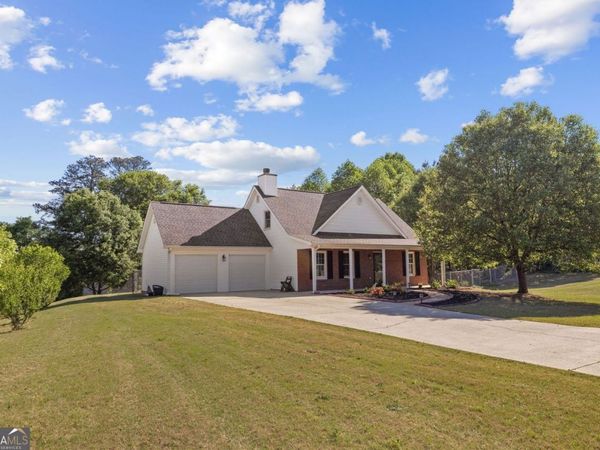 555 Mackinaw Drive, Bethlehem, GA 30620