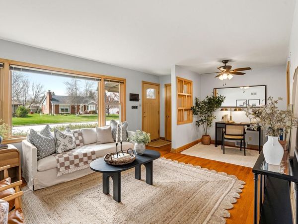 3230 N 106th STREET, Wauwatosa, WI 53222