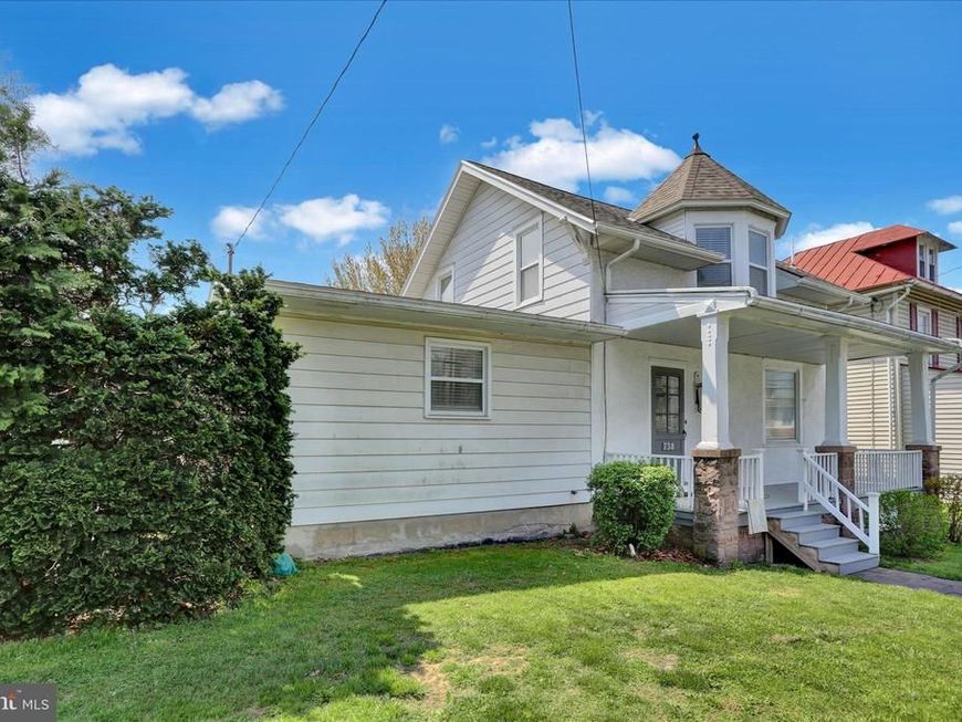 738 Philadelphia Avenue, Reading, PA 19607 Main Photo