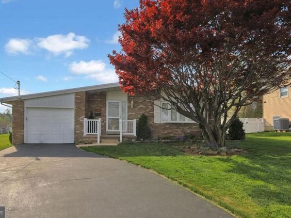 112 BROWN STREET, READING, PA 19606