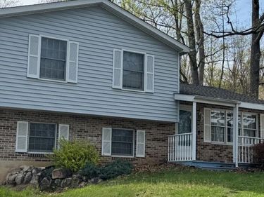414 LITTLE JOHN DRIVE, DILLSBURG, PA 17019