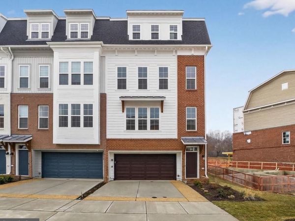 2521 FARMSTEAD DRIVE , Unit 611 LILLIA, ROCKVILLE, MD 20850