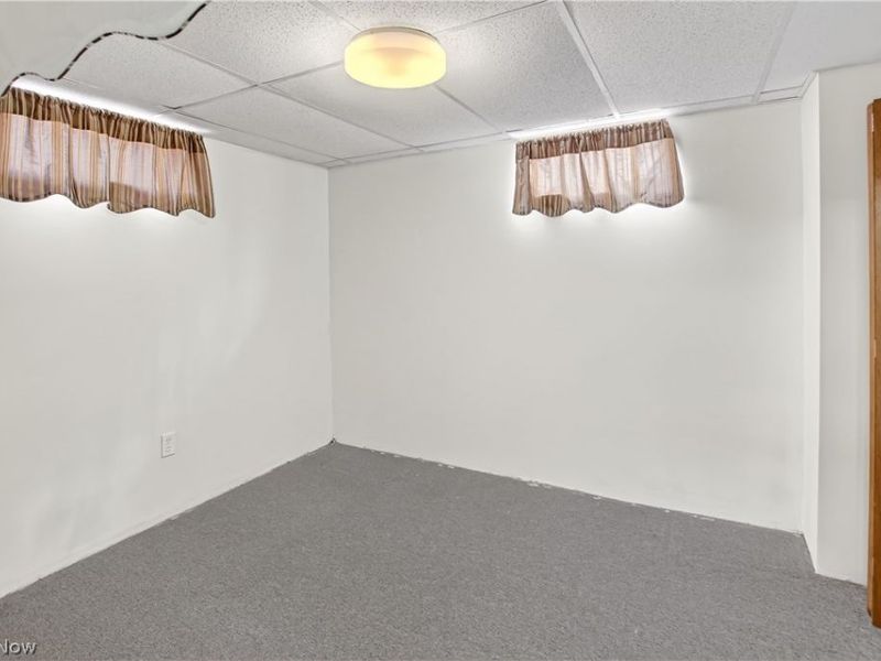 2448 Kermit Avenue, Akron, OH 44305 Photo 22