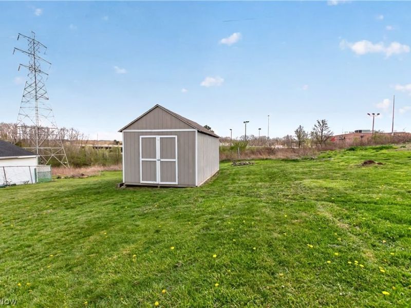 2448 Kermit Avenue, Akron, OH 44305 Photo 30