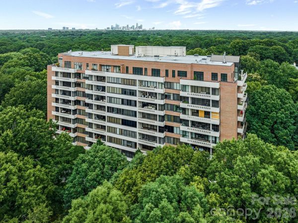 2633 Richardson Drive, Unit 8B, Charlotte, NC 28211
