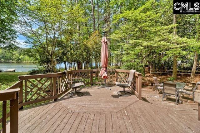 124 Runneymede Drive  Photo 10