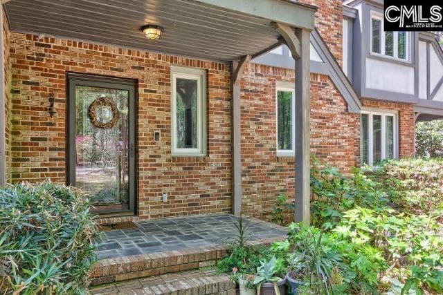 124 Runneymede Drive  Photo 4