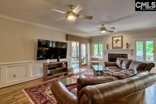 124 Runneymede Drive  Photo 42